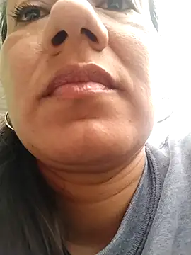 danna tt online show from July 14, 2026, 8:14 pm