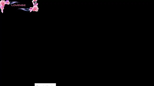 Snapshot of MoollyLove chatting on April 27, 2026, 12:14 pm MoollyLove online show from April 27, 2026, 12:14 pm