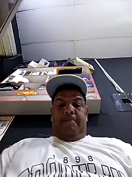 Snapshot of Danielleon12_ chatting on March 26, 2026, 7:08 pm Danielleon12 online show from March 26, 2026, 7:08 pm