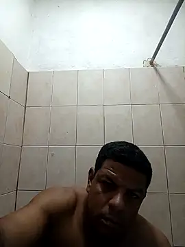 Snapshot of Danielleon12_ chatting on March 28, 2026, 2:11 am Danielleon12 online show from March 28, 2026, 2:11 am