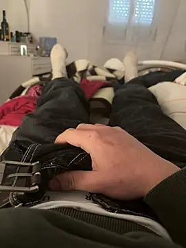 Snapshot of oliveira002 chatting on March 27, 2026, 5:34 pm oliveira002 online show from March 27, 2026, 5:34 pm