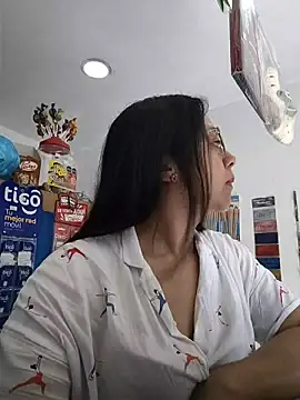 Violeta--7 online show from June 12, 2026, 1:43 pm