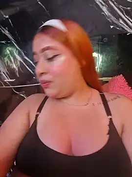 Snapshot of venuscopper chatting on July 17, 2026, 8:14 pm venuscopper online show from July 17, 2026, 8:14 pm
