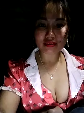 Giang-mylove online show from April 9, 2026, 2:33 pm