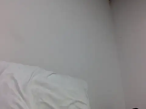 Snapshot of derek_smiith chatting on April 10, 2026, 10:47 pm derek smiith online show from April 10, 2026, 10:47 pm