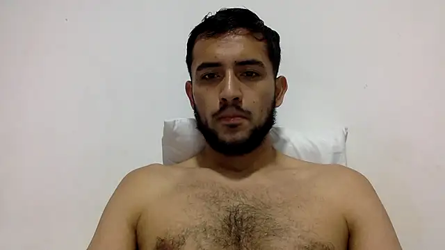 Snapshot of derek_smiith chatting on May 22, 2026, 2:30 am derek smiith online show from May 22, 2026, 2:30 am