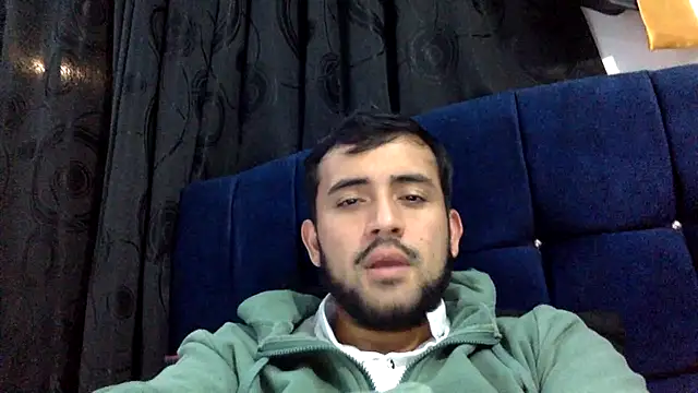 Snapshot of derek_smiith chatting on June 14, 2026, 1:25 am derek smiith online show from June 14, 2026, 1:25 am