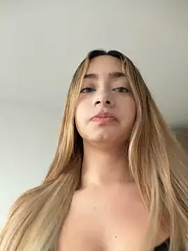 Snapshot of barbievictoria chatting on May 11, 2026, 11:27 am barbievictoria online show from May 11, 2026, 11:27 am