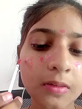 Snapshot of TANU01990 chatting on April 2, 2026, 4:43 am TANU01990 online show from April 2, 2026, 4:43 am