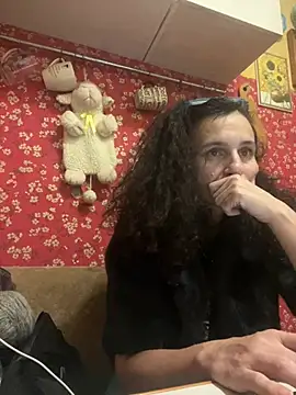 StellaMia263 online show from April 19, 2026, 6:43 pm