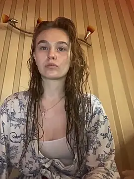 melissashineeee online show from May 1, 2026, 9:14 am