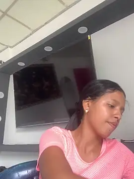 Snapshot of Cataleya2026 chatting on May 4, 2026, 5:42 pm Cataleya2026 online show from May 4, 2026, 5:42 pm