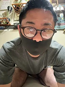 RYUICHI 1919 online show from May 12, 2026, 2:03 pm