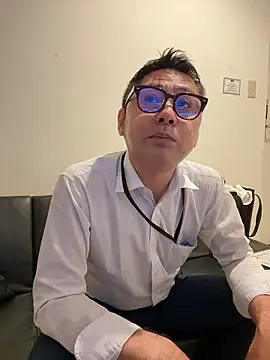 Snapshot of RYUICHI_1919 chatting on June 9, 2026, 10:27 am RYUICHI 1919 online show from June 9, 2026, 10:27 am