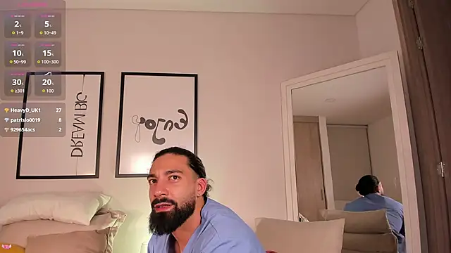 Snapshot of Max_strong01 chatting on May 15, 2026, 11:01 pm Max strong01 online show from May 15, 2026, 11:01 pm