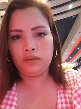Hugeboobies69 online show from May 24, 2026, 2:55 pm