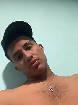 ianruiz02 online show from March 28, 2026, 4:17 pm