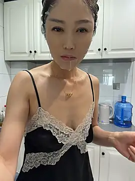 yuanpu0925 online show from June 24, 2026, 11:26 pm
