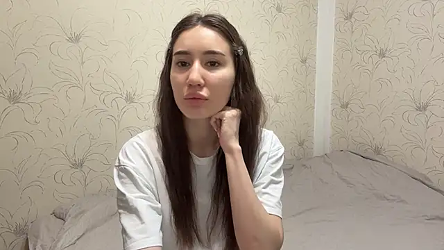 NamiLoon online show from April 2, 2026, 4:21 am