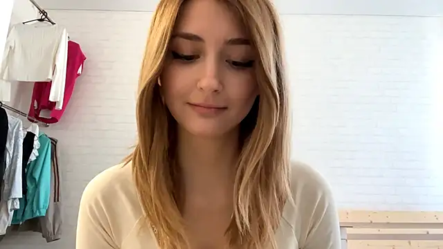 Snapshot of CassiPlacido chatting on May 12, 2026, 1:08 pm CassiPlacido online show from May 12, 2026, 1:08 pm