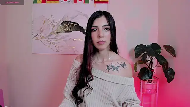 Snapshot of crystal_arlette_ chatting on June 27, 2026, 2:34 pm crystal arlette online show from June 27, 2026, 2:34 pm