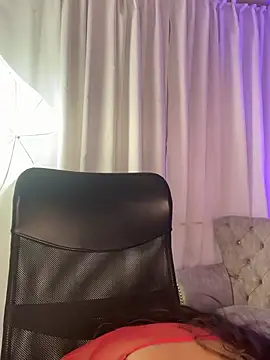 AngelCheerry  online show from April 18, 2026, 11:36 am