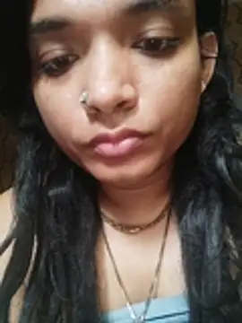 SweetTsAngel online show from May 19, 2026, 1:56 am
