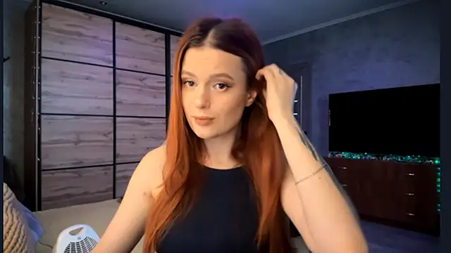 Snapshot of FoxyEmma chatting on May 3, 2026, 2:12 pm FoxyEmma online show from May 3, 2026, 2:12 pm