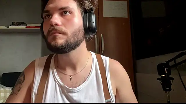 K0r1n online show from March 31, 2026, 7:14 pm