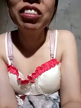 Snapshot of Vily-lonely chatting on May 7, 2026, 11:59 am Vily-lonely online show from May 7, 2026, 11:59 am