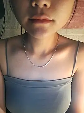 Snapshot of -Cidy- chatting on April 24, 2026, 6:43 pm -Cidy- online show from April 24, 2026, 6:43 pm