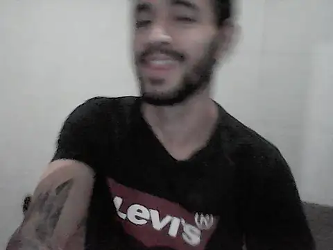 Snapshot of NoxxVx chatting on May 15, 2026, 2:07 am NoxxVx online show from May 15, 2026, 2:07 am