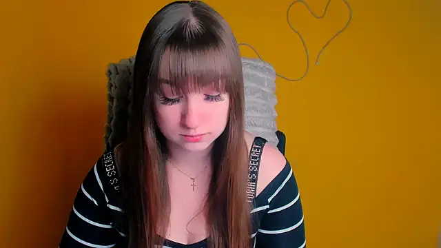 Snapshot of Tiffani_Angel chatting on April 14, 2026, 5:24 am Tiffani Angel online show from April 14, 2026, 5:24 am