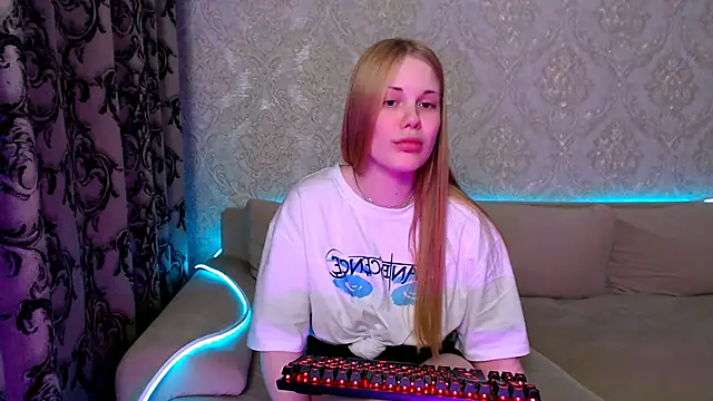 Snapshot of CaseySykes chatting on June 11, 2026, 12:32 am CaseySykes online show from June 11, 2026, 12:32 am
