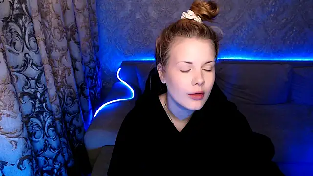 Snapshot of CaseySykes chatting on June 16, 2026, 6:43 pm CaseySykes online show from June 16, 2026, 6:43 pm