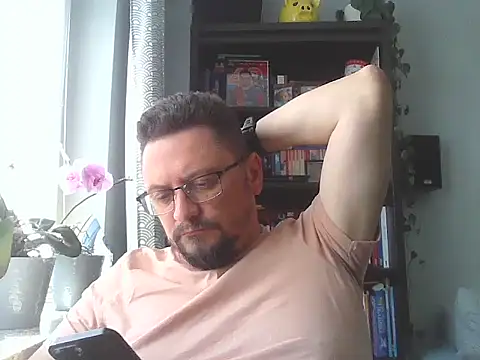 Snapshot of 19cmSlave chatting on June 2, 2026, 7:10 am 19cmSlave online show from June 2, 2026, 7:10 am