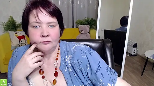 Snapshot of QUEEN02030 chatting on May 26, 2026, 3:19 pm QUEEN02030 online show from May 26, 2026, 3:19 pm
