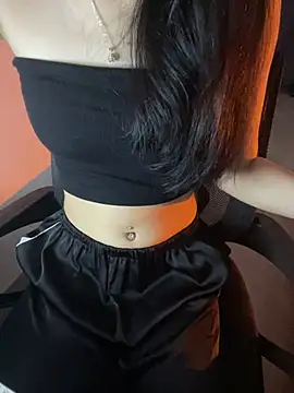 Annie nii online show from April 3, 2026, 7:50 am