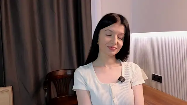 Snapshot of JazminLantey chatting on May 9, 2026, 2:50 am JazminLantey online show from May 9, 2026, 2:50 am