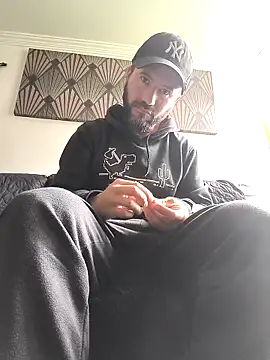 wassonmono online show from April 16, 2026, 1:23 pm