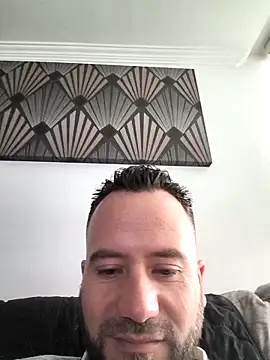 wassonmono online show from April 16, 2026, 9:39 pm