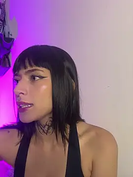 Babeel  online show from April 14, 2026, 9:21 pm