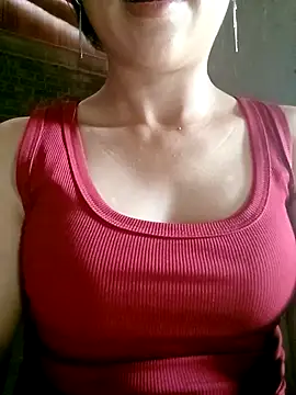 Snapshot of Lisa-aa chatting on April 6, 2026, 5:41 am Lisa-aa online show from April 6, 2026, 5:41 am