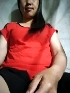 Snapshot of Lisa-aa chatting on April 12, 2026, 9:53 pm Lisa-aa online show from April 12, 2026, 9:53 pm
