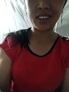 Snapshot of Lisa-aa chatting on April 24, 2026, 10:12 pm Lisa-aa online show from April 24, 2026, 10:12 pm