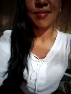 Snapshot of Lisa-aa chatting on April 29, 2026, 10:49 pm Lisa-aa online show from April 29, 2026, 10:49 pm