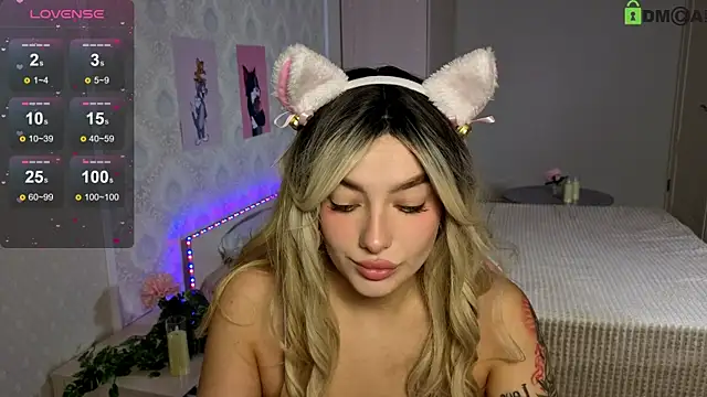 Emily Bloom 119 online show from May 6, 2026, 8:08 am