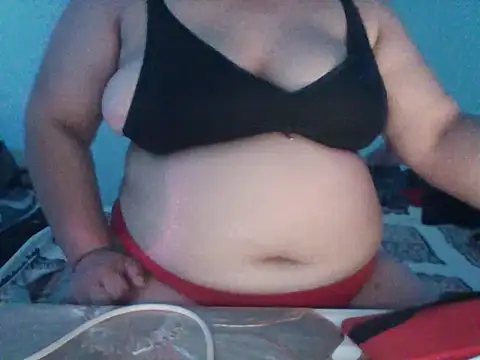 Snapshot of First_sexywoman chatting on April 7, 2026, 4:18 pm First sexywoman online show from April 7, 2026, 4:18 pm