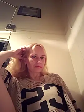 RinaSunX online show from April 2, 2026, 1:25 am