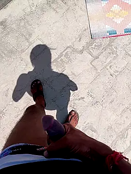 Dreaming Couple online show from April 12, 2026, 7:24 am